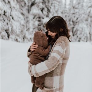 Meet your Posher, Elise